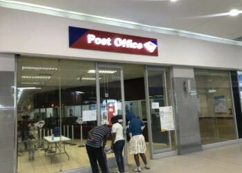 Renew your car licence faster at the Post Office!
