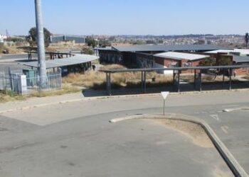 The Under-utilised Taxi Raxi in Cosmo City, 12 YEARS LATER!