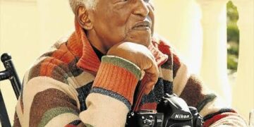 Uphumule ngoxolo ngonaphakade Dr. Peter Magubane at 91!