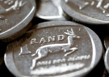 Giraffe launches salary benchmark showing that 29% of South Africans earn below minimum wage!