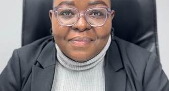 Pure Mathematics versus Mathematics Literacy: How to balance performance versus study options