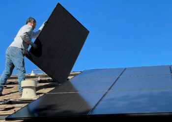 RESIDENT’S FURY OVER SOLAR BILLING CHANGE