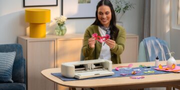 6 in 10 South Africans have a side hustle: How creativity is becoming currency