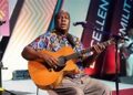 Vusi Mahlasela Live!